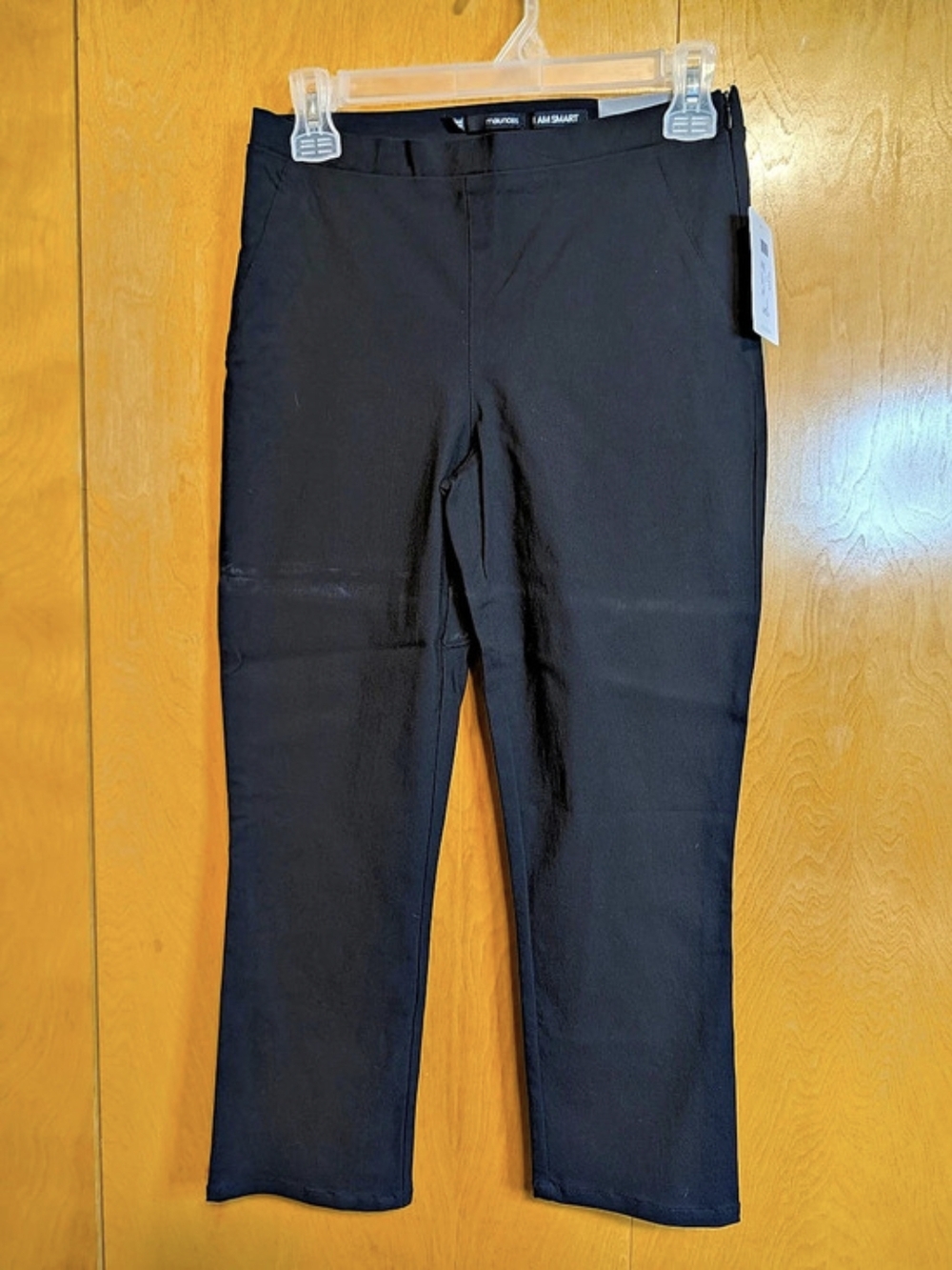 maurices Smart Capri Straight Leg Pants in Black Size 3/4 NWT